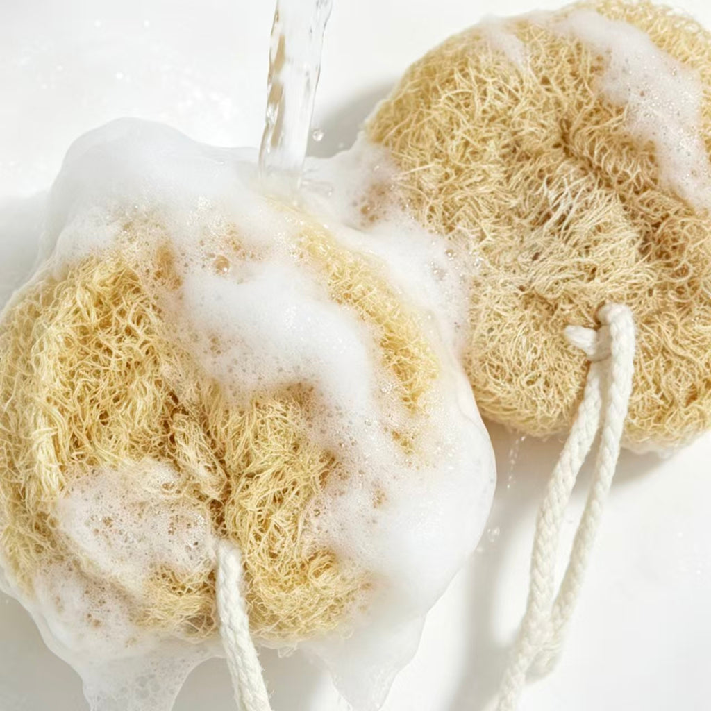 Natural Loofah Bath Sponge Creates Rich Foam, Plant Fibre Exfoliating Scrub Pad
