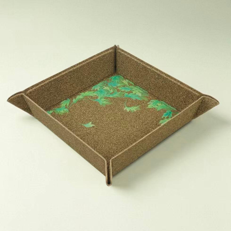 Mugwort fiber foldable square vanity tray, plastic-free jewelry sundries plate with green leaf herbal print