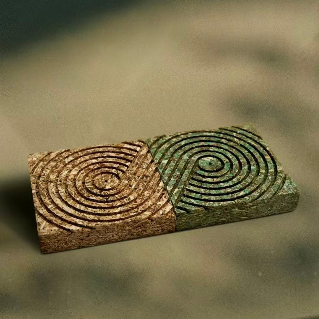 Brown and green tea-residue composite incense holder